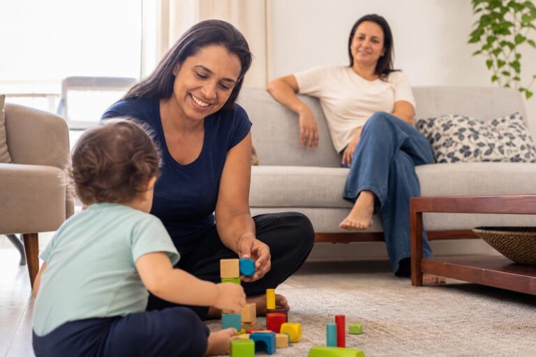 Como Escolher uma Babá de Confiança: Guia Completo